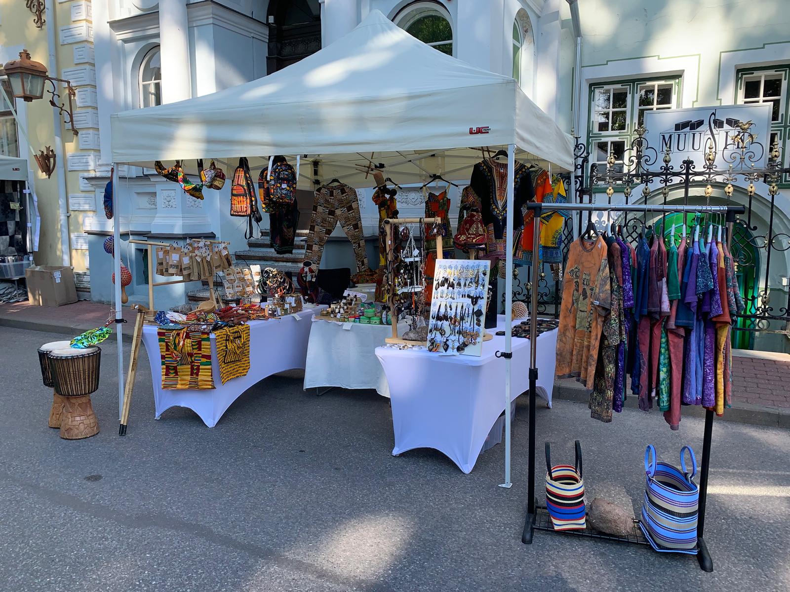 Handicraft display at the TogoSunny stall