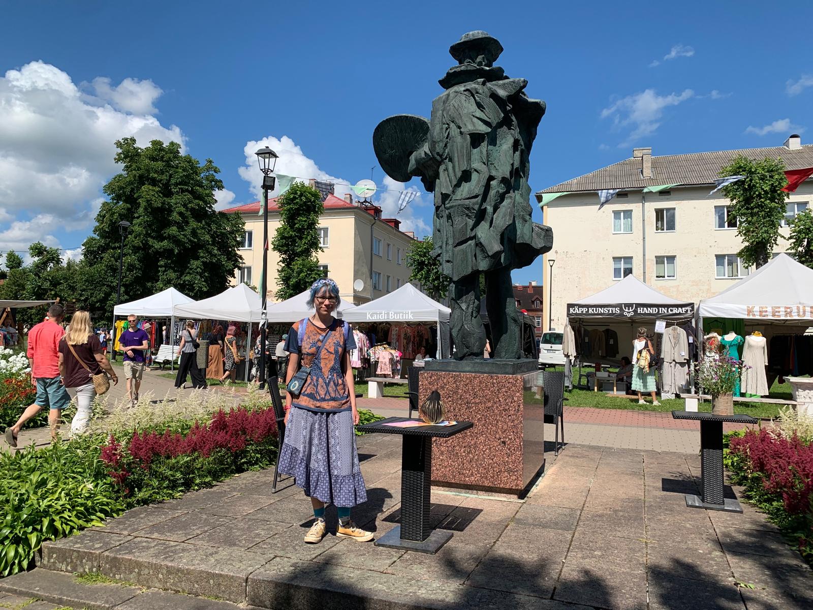 TogoSunny at the Viljandi city centre market
